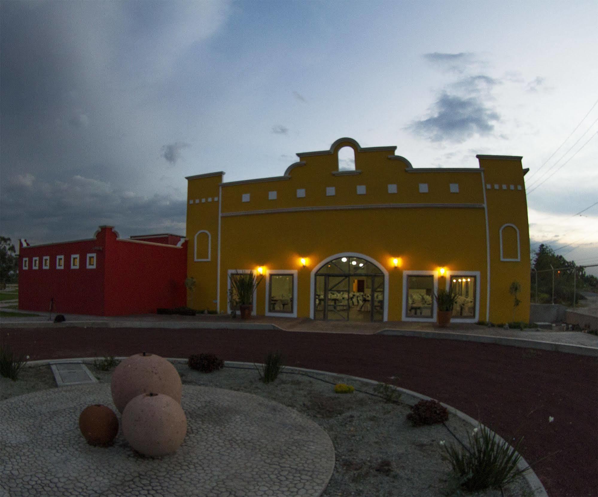 Hotel Teoticamp San Juan Teotihuacán Exterior foto